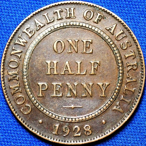 1928 Australian Halfpenny, 'Very Fine' - Click Image to Close