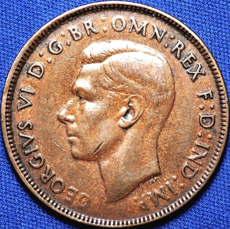 1942 Y. Australian Penny, 'Very Fine'