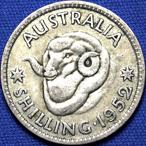 1952 Australian Shilling, 'average circulated' - Click Image to Close