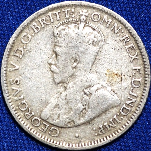 1926 Australian Sixpence, 'Very Good / about Fine' - Click Image to Close