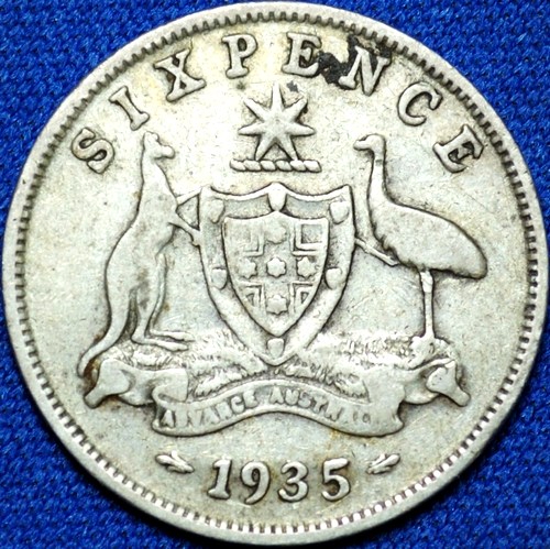 1935 Australian Sixpence, 'about Fine' - Click Image to Close
