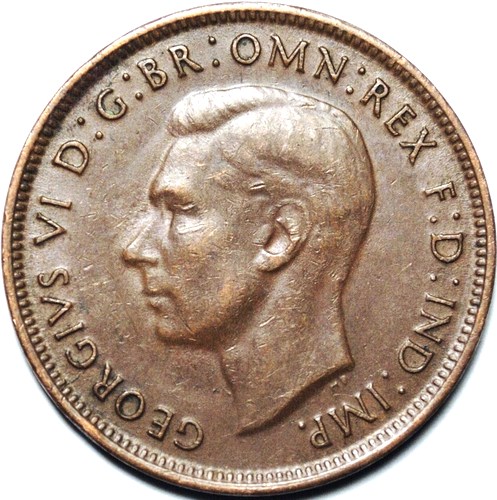 1943 m Australian Halfpenny, 'average circulated' - Click Image to Close