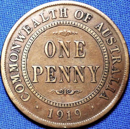 1919 Australian Penny, (no dots) 'average circulated'